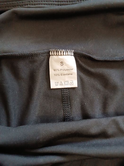 Legginsy z kolorowymi wstawkami