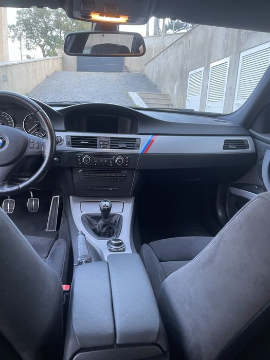 BMW 318d Pack M completo