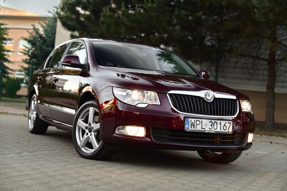 Skoda Superb TSI 125KM | Aksamitny Burgund | Salon Polska | 160 ooo km