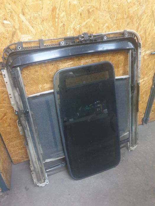 Люк Toyota Rav 4 и Camry