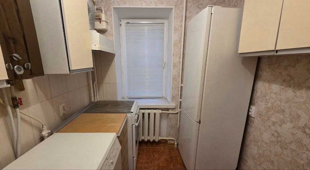 Продаж 1 кімнатної квартири(Площа Перемоги)