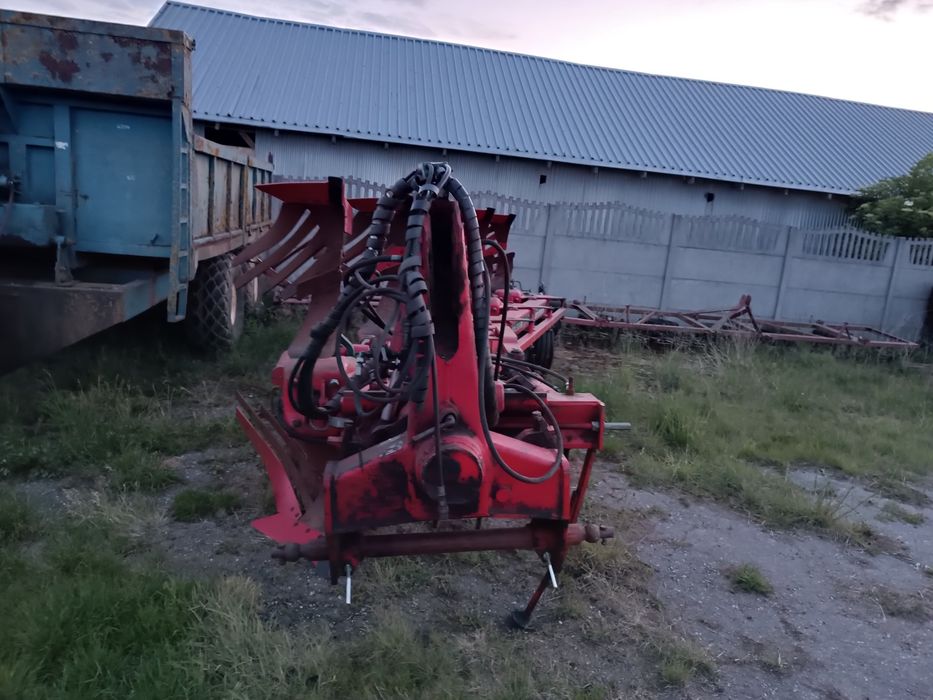 Pług Vogel Noot 5 skib ażurowy