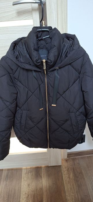 Mohito 32/XXS czarna kurtka puffer