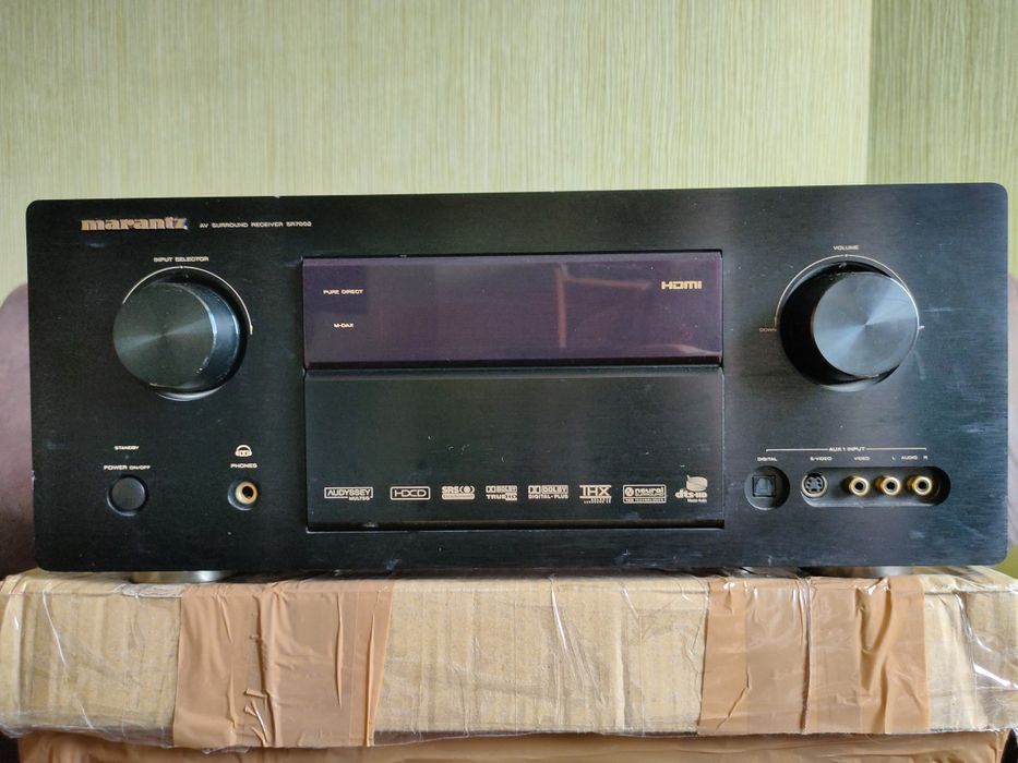Продам аудио-видео ресивер marantz SR7002