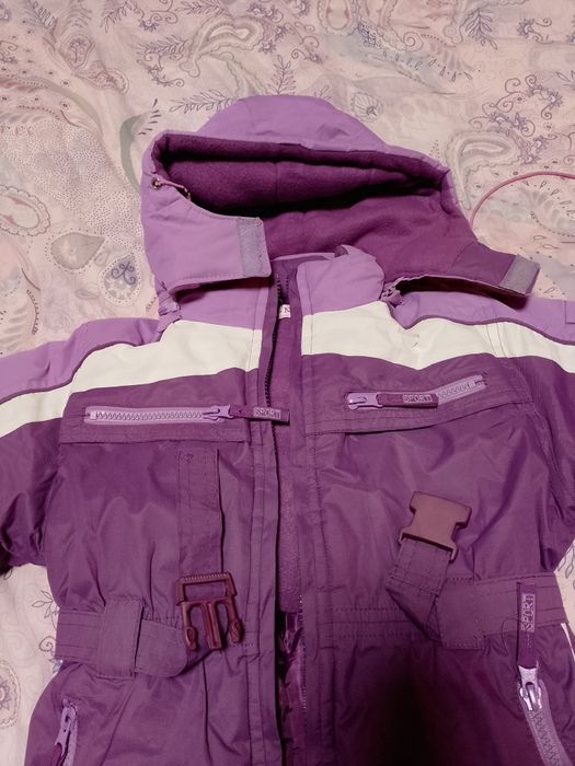 Комбинезон новый, детский, зимний.