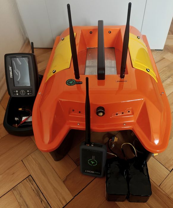 Łódka zanętowa Magnum mini Naviboat, Toslon TF520