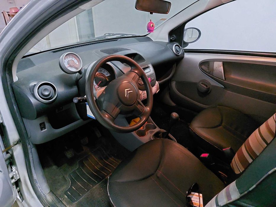 Automóvel Citroen C1 - 2011