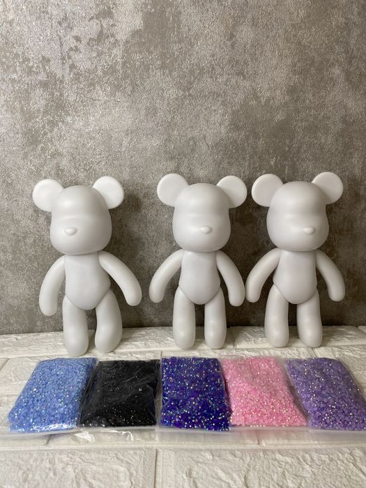 Bearbrick , діамантовий медведик