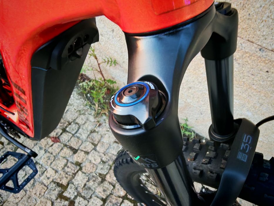 Bicicleta eléctrica Giant Stance E+