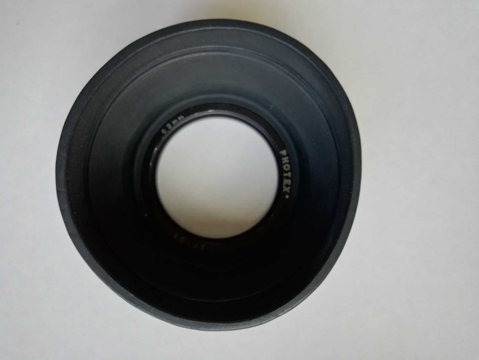 Объектив - мануал  Nikkor 28 мм  на f-2.8