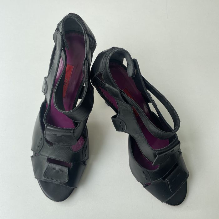 Sapatos abertos com salto CH Carolina Herrera em couro