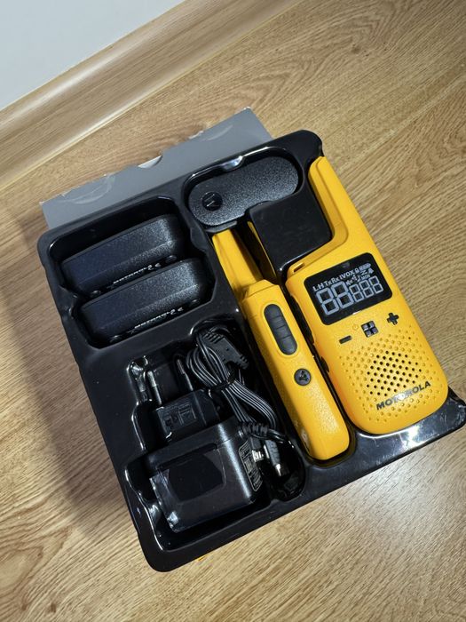 Рація нова motorola