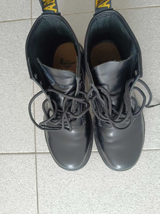 Dr Martens 40 como novas