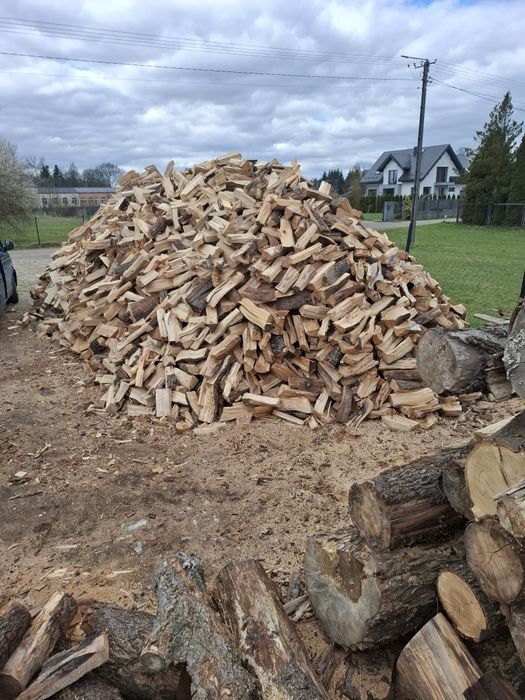 Sprzedam drzewo liściaste sezonowane