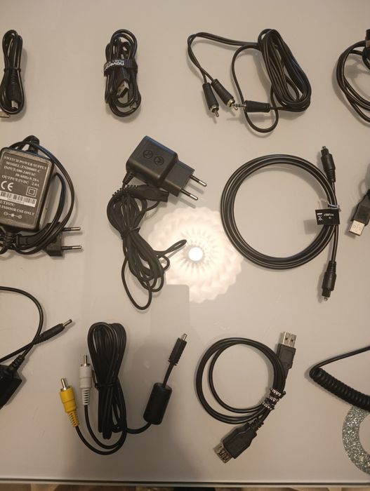 Kabel HDMI i inne