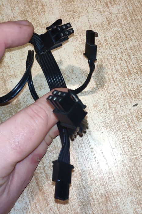 Блок живлення GIGABYTE  GP-P550B (550W)