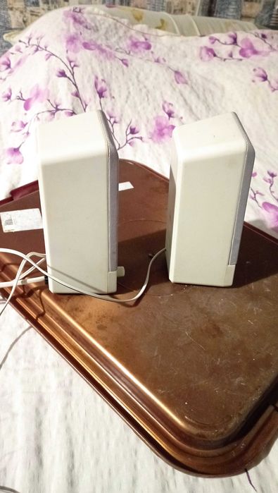 Активные компьютерные колонки Genius