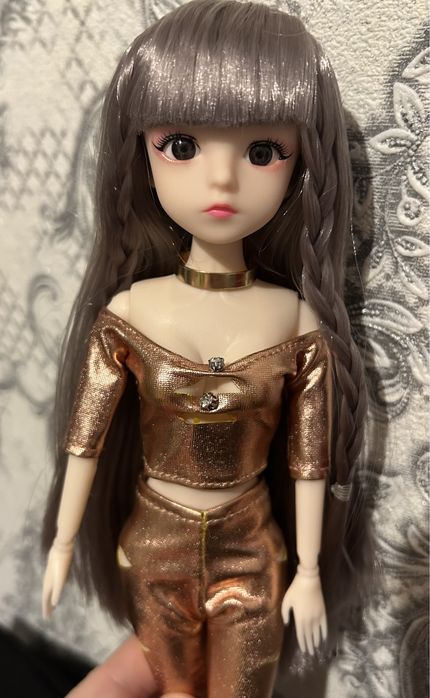 Лялька бжд аніме шарнірна з 3Д очіма  в одязі  та з сережками