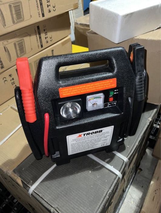 Пусковий бустер, зарядний пристрій