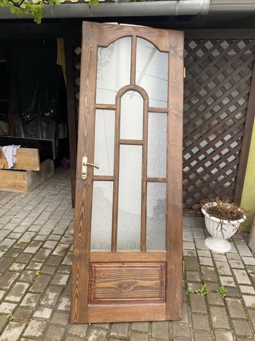 Деревʼяні, міжкімнатні двері Терміново!