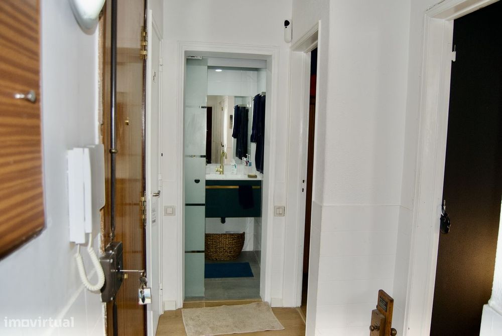 Apartamento T2, totalmente remodelado, no centro de Setúbal!