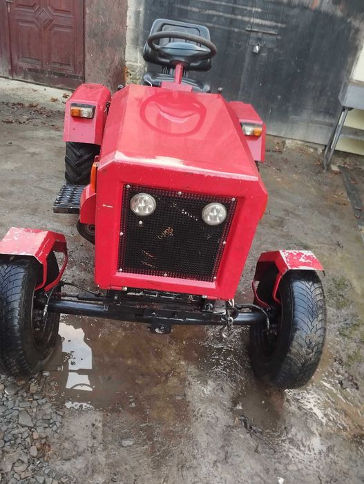 Traktor SAM, w pełni sprawny