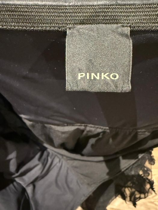 Czarna sukienka wieczorowa PINKO