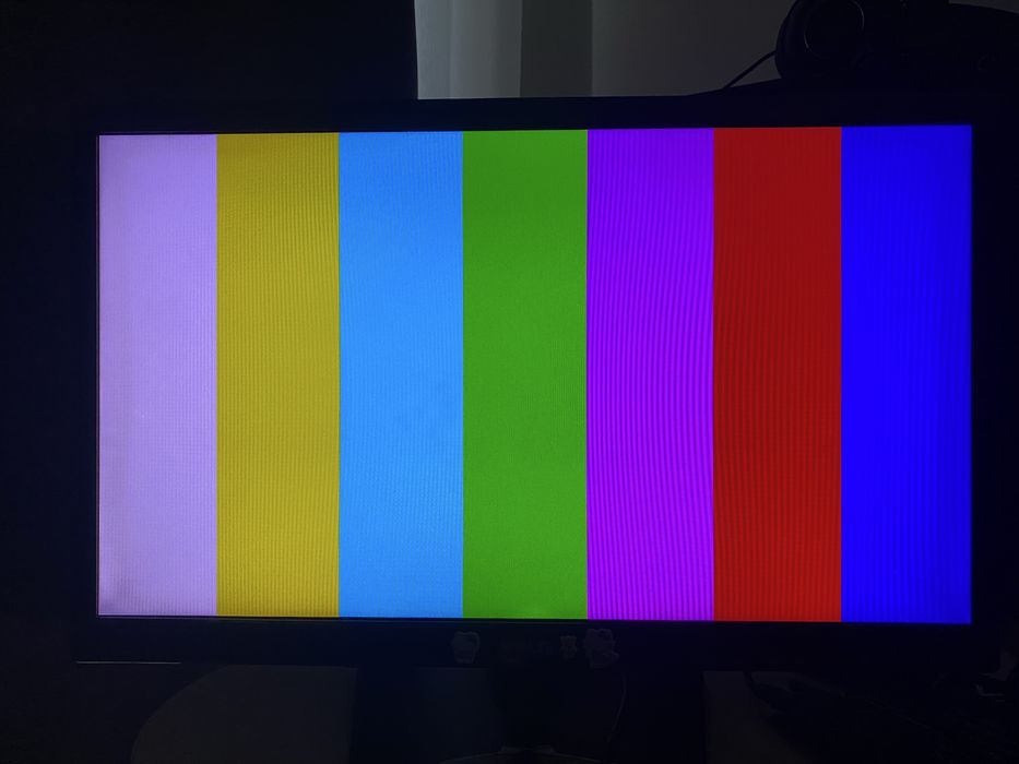 Монітор LG Flatron E2242T-BN 21.5" FullHD TN+film