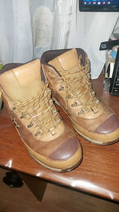 Helly hansen 44 Forester