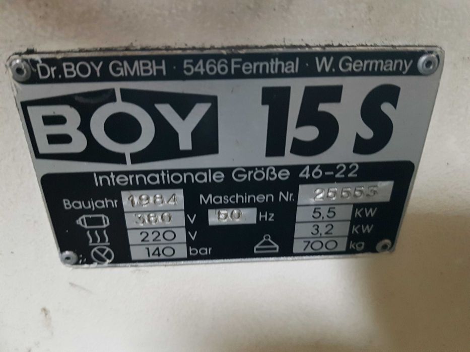 Wtryskarki BOY 15S