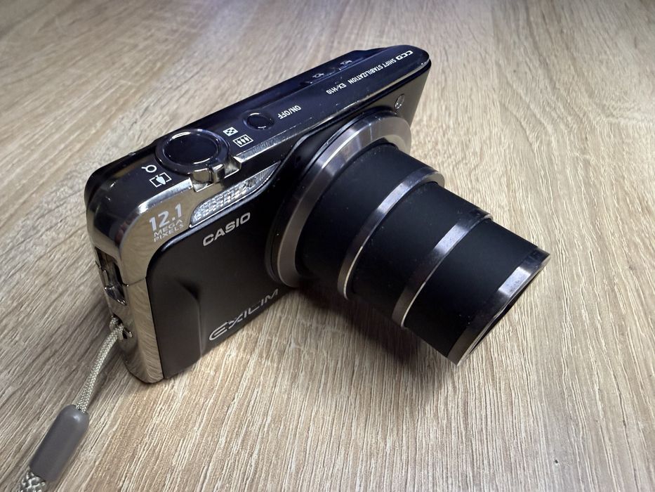 Aparat cyfrowy kompaktowy Casio EX H10 10x zoom