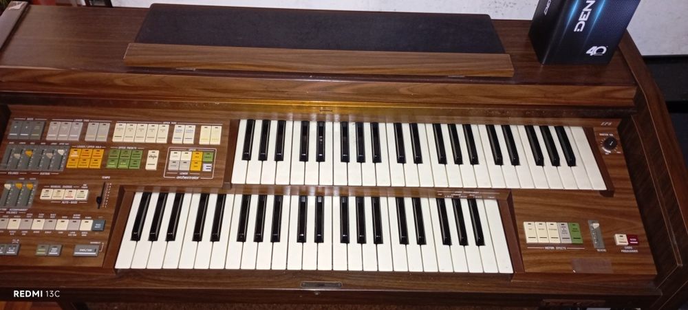 Órgão musical ELKA