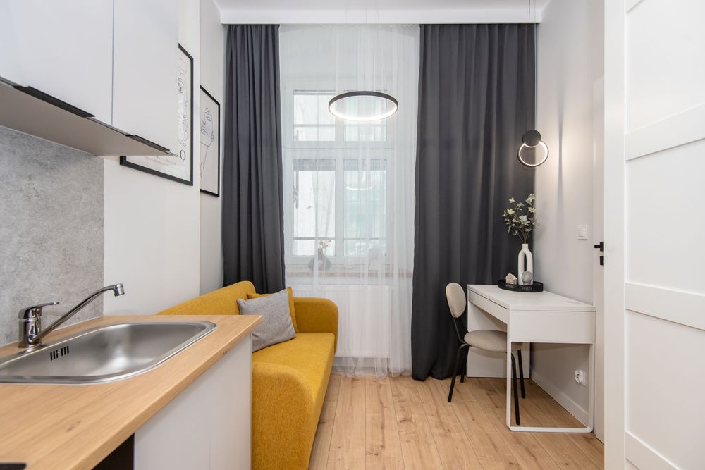 Przytulne i komfortowe, OD ZARAZ, 2 min. pieszo Stary Rynek, 10 min. Politechnika, Garbary, ul. Mostowa 2, salon z aneksem plus sypialnia