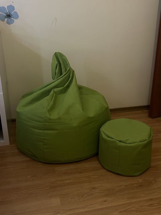 Pufa worek z podnozkiem