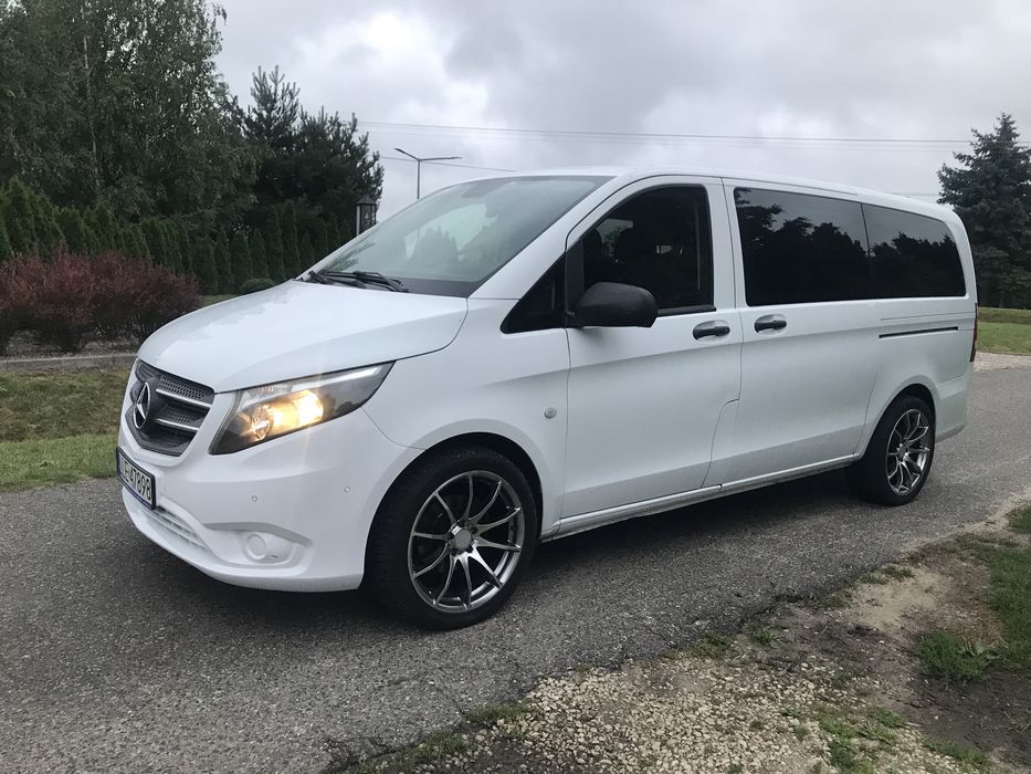 Wynajem busa wypożyczalnia Mercedes Vito