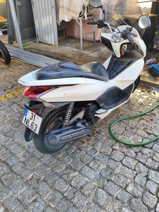 Honda pcx scooter 125