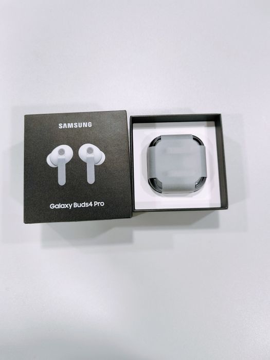Samsung buds 4 pro