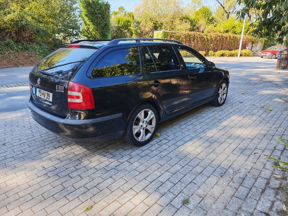 Skoda Octavia 2.0 TDI caixa automática