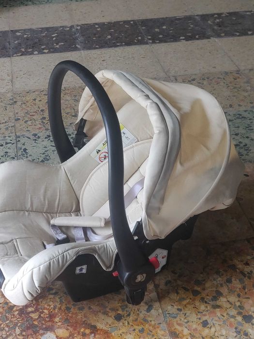 Cadeira de carro de bebe