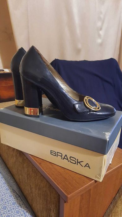 Взуття, туфлі жіночі 38-39 BRAсКА 250грн.