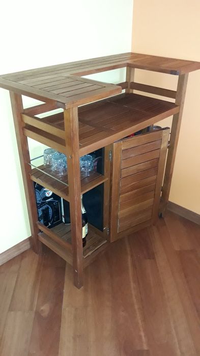 Bar com bancos Estrutura para interior / exterior