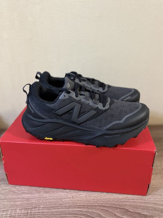 Новые ОРИГИНАЛ оригінал кроссовки кросівки New Balance нб Hierro V9