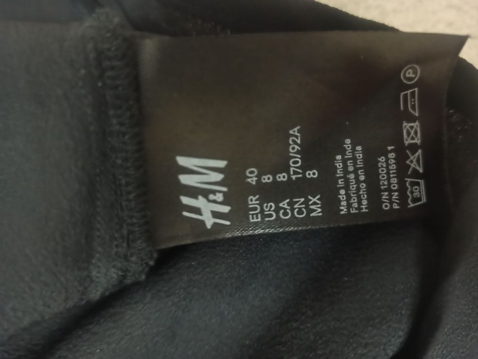 Плаття з вишивкою H&M розмір м