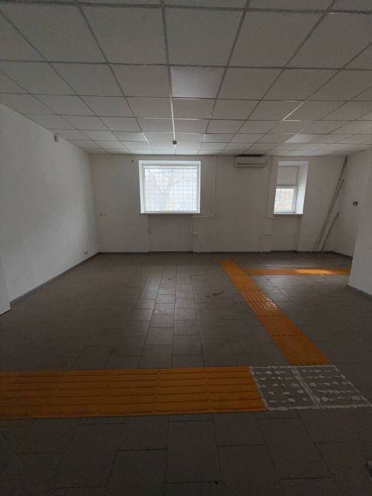 Здається  приміщення