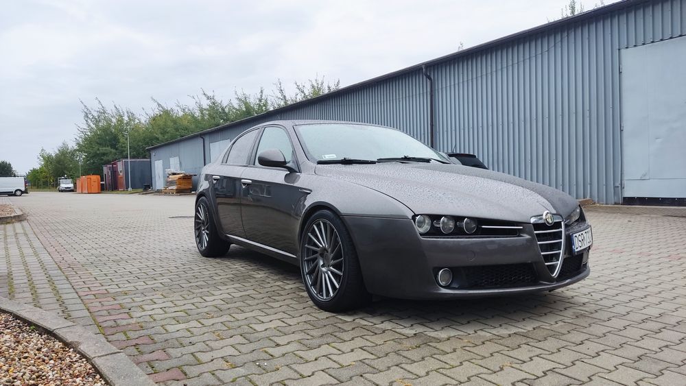 Alfa Romeo 159