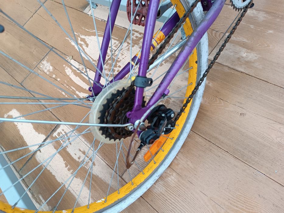 Rower Btwin w średnim stanie Odbiór osobisty