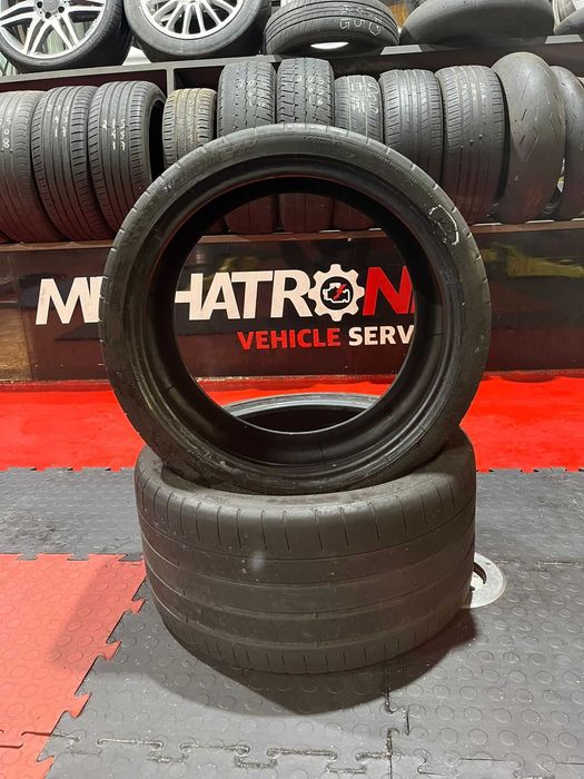 Pneu Michelin Pilot Super Sport - 285/30R19