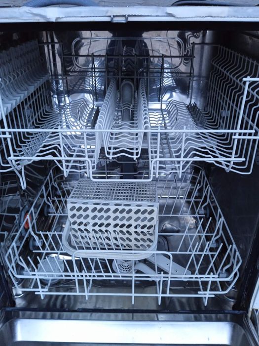 Посудомоечная машина Zanussi electronic AA