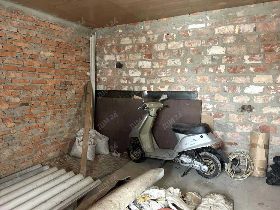 Два житлові будинки за 20 км від м. Полтава, Полтавський район