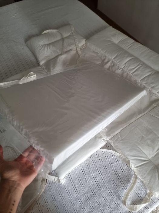 Next to me Chicco Dream + Cama de apoio + protetores de berço